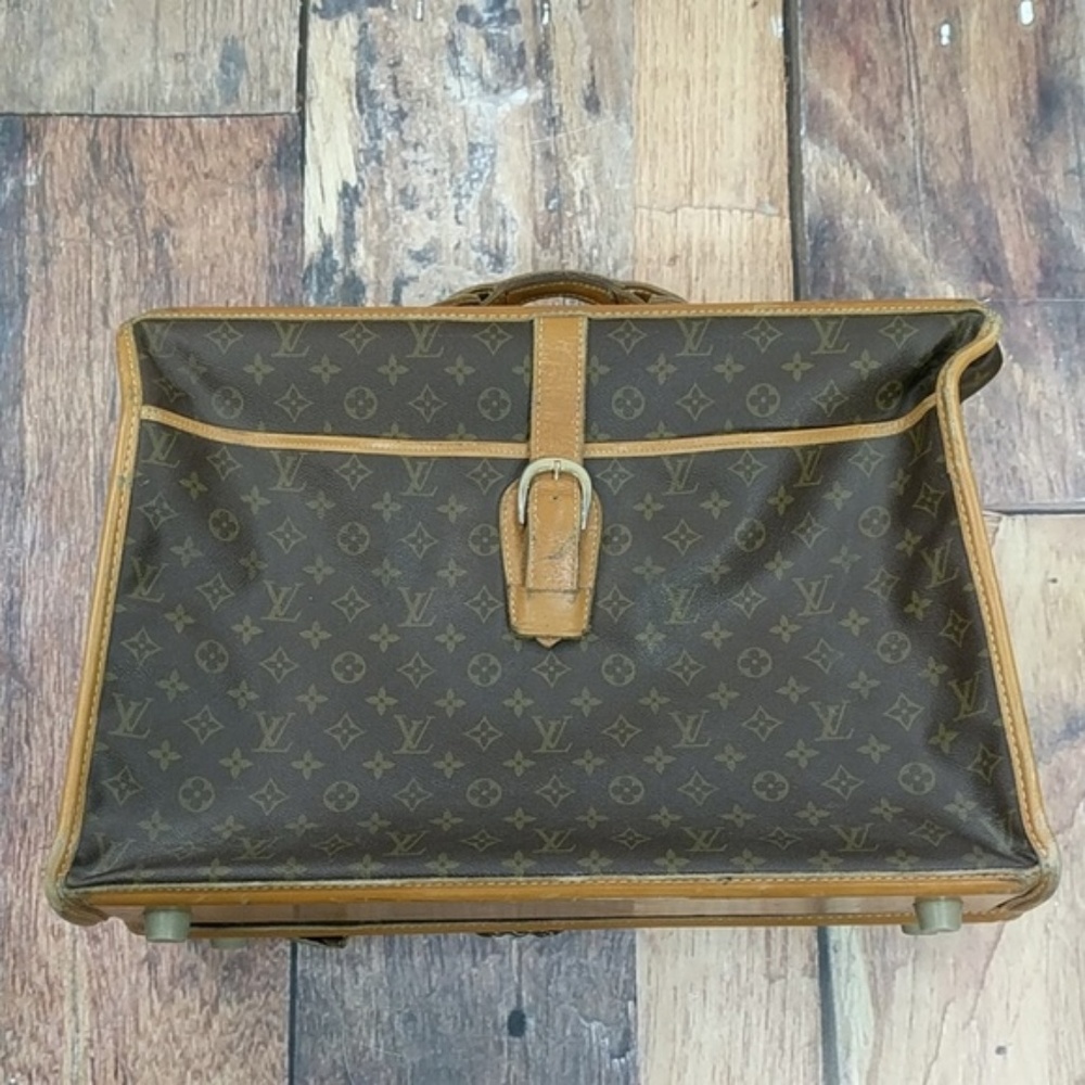 Louis Vuitton Hanging Garment Bag 1970's Vintage - Picture 2 of 10